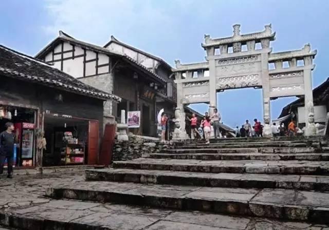 视频丨习近平在中法建交60周年庆祝活动上的视频致辞